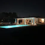 בית נופש Casa Di Torba Bianca סן ויטו דיי נורמני